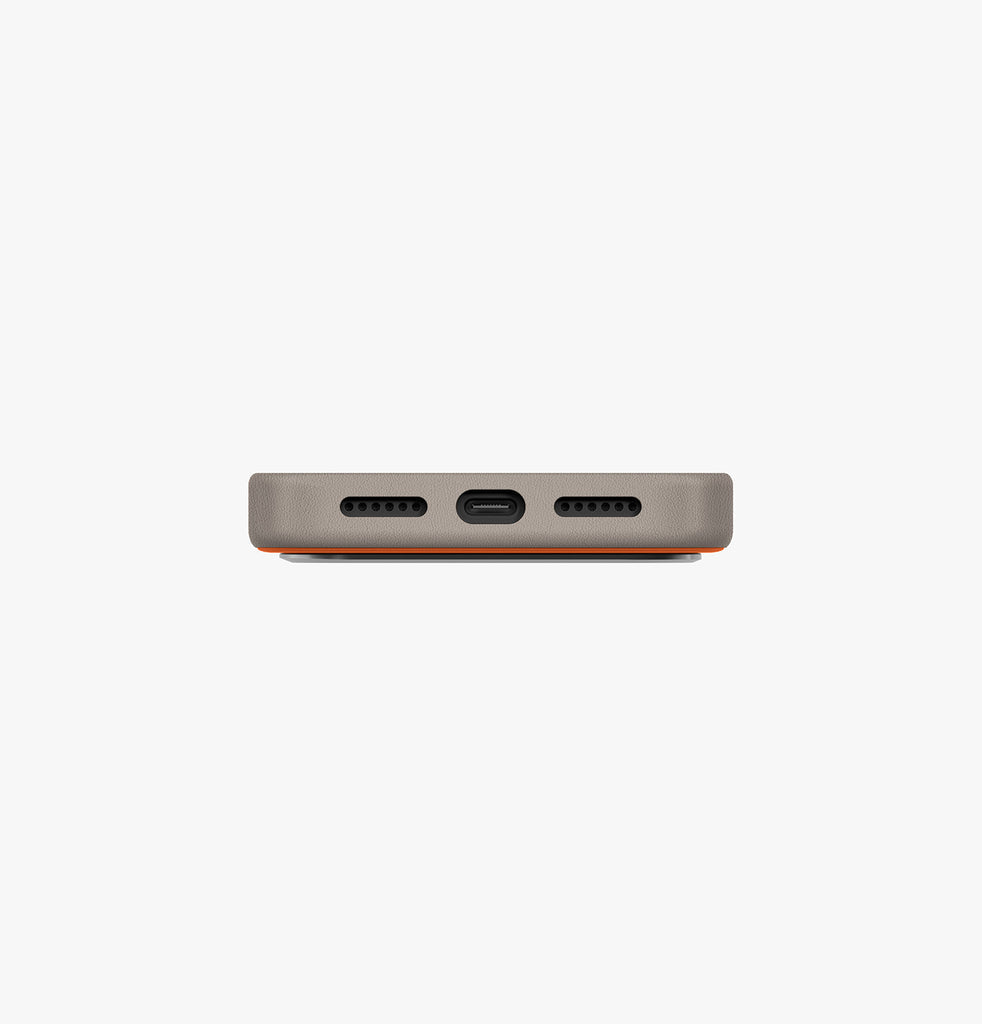 Uniq Lyden MagSafe iPhone 17 Pro Case – Flame Orange